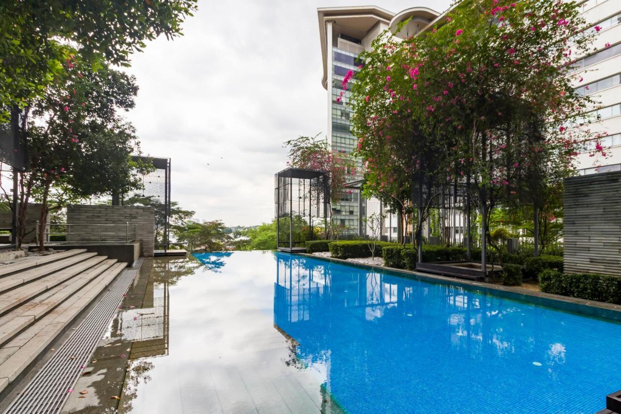 Pj8 Service Suites By Airhost Petaling Jaya Εξωτερικό φωτογραφία